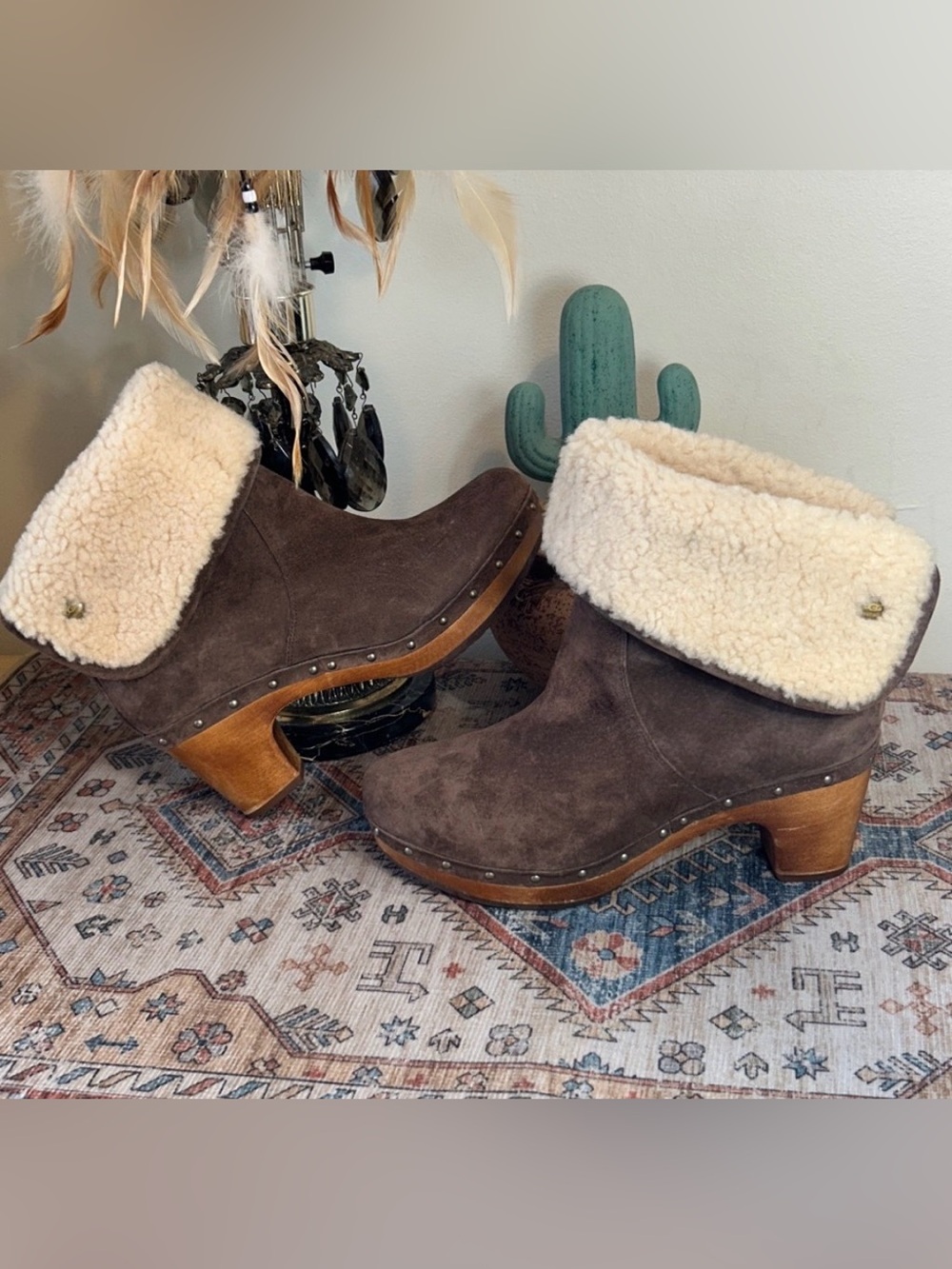 UGG Lynnea Brown Suede Leather Shearling Cuff Fold Over Clog Boots